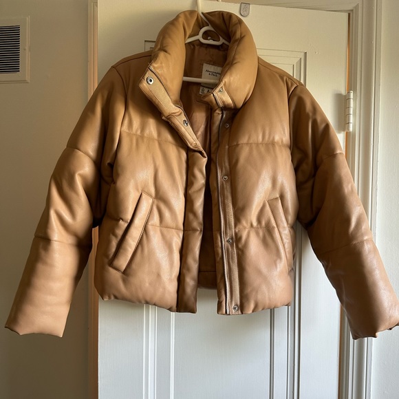 Abercrombie & Fitch Jackets & Blazers - A&F Vegan Leather Mini Puffer / LIGHT BROWN / S